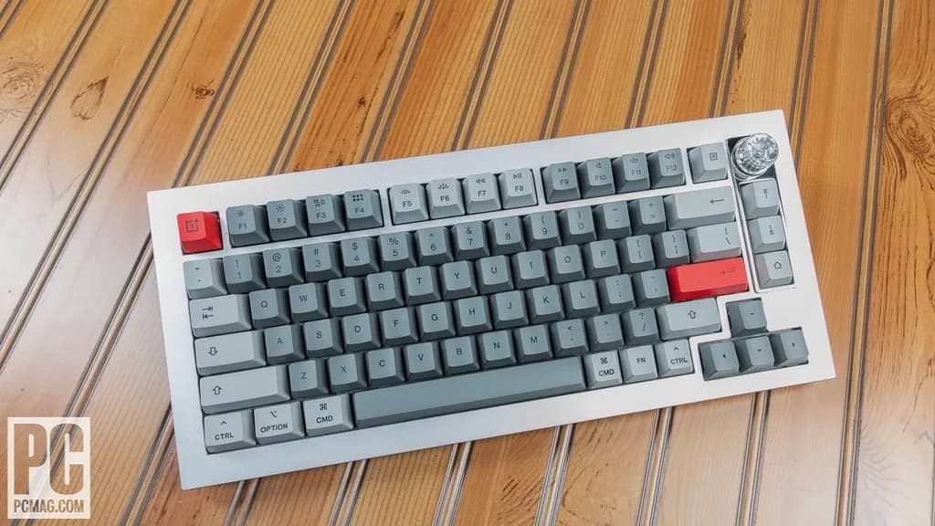 El Micro-clavier OpenAI: ¿El compañero definitivo para la IA o un gadget inútil?