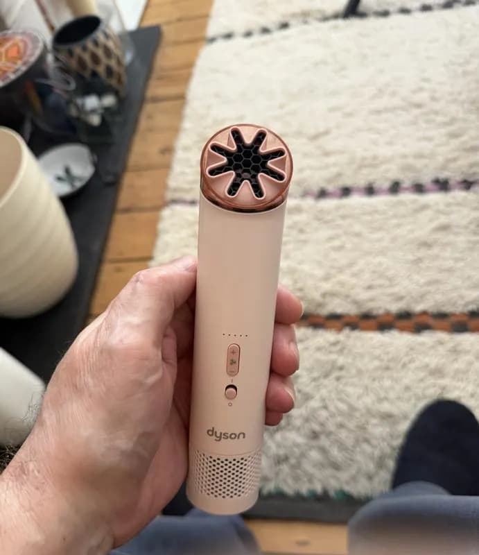 Dyson HushJet Mini Cool: O ventilador de secretária definitivo para 2026?